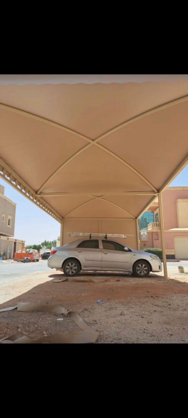 أنواع مظلات مواقف السيارات